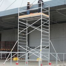 Aluminium rolsteiger Altrex Professional, platform 1,35 x 1,85 m