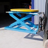 Fourreaux de levage pour chariots élévateurs pour table élévatrice à air comprimé avec plate-forme rotative