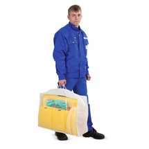 kit de emergência em saco transparente