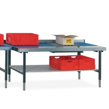 Mesa transportadora de rolos com bancada e balança para sistema de mesa de empacotamento